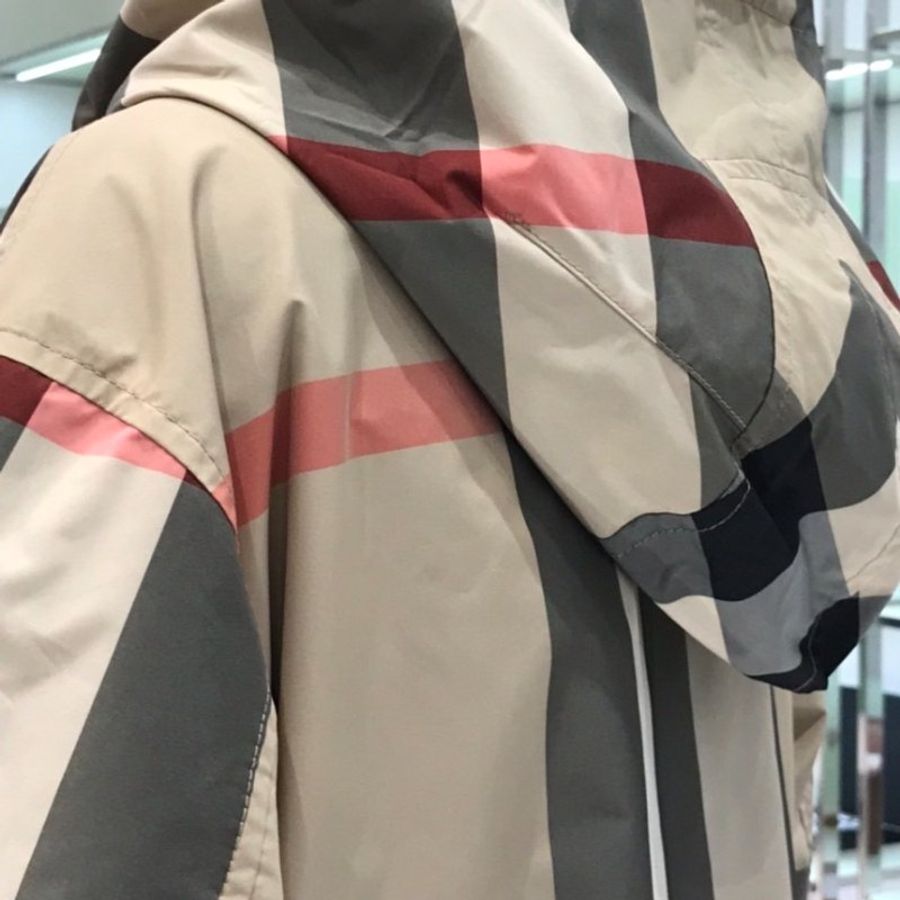 🌸2025春夏新品🌸Burberry 80434031 男款 雙面兩穿格紋外套 XS/M/L (購買請告知所需尺寸)-9
