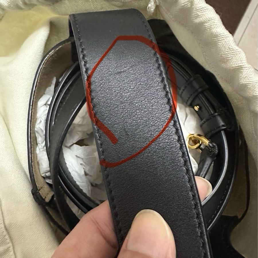 Loewe 迷你 Pebble Bucket 水桶包 黑色-35