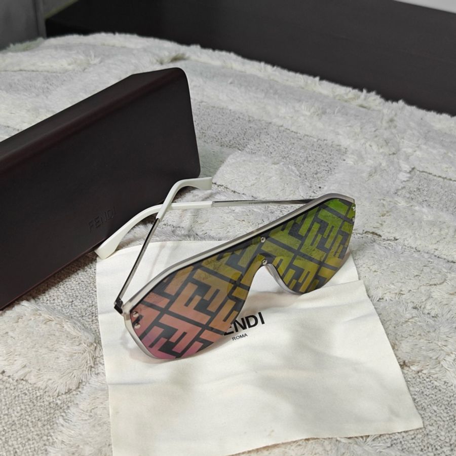 Fendi 秀款墨鏡-6