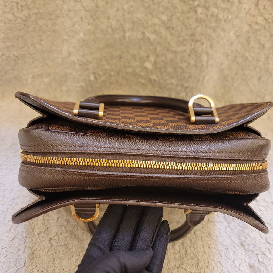 🎊斷捨離出清🎊LOUIS VUITTON LV N51155 棋盤格  Triana 手提包 豆腐包-13