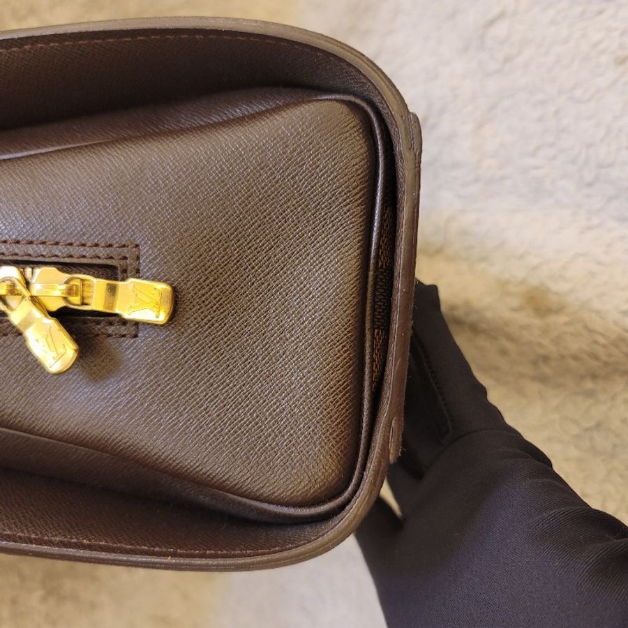 🎊斷捨離出清🎊LOUIS VUITTON LV N51155 棋盤格  Triana 手提包 豆腐包-20
