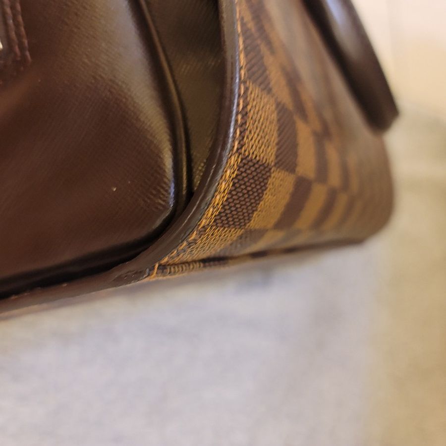 🎊斷捨離出清🎊LOUIS VUITTON LV N51155 棋盤格  Triana 手提包 豆腐包-29
