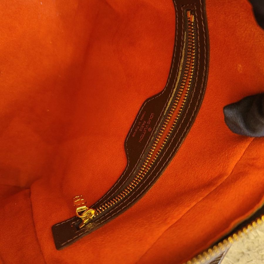 🎊斷捨離出清🎊LOUIS VUITTON LV N51155 棋盤格  Triana 手提包 豆腐包-36