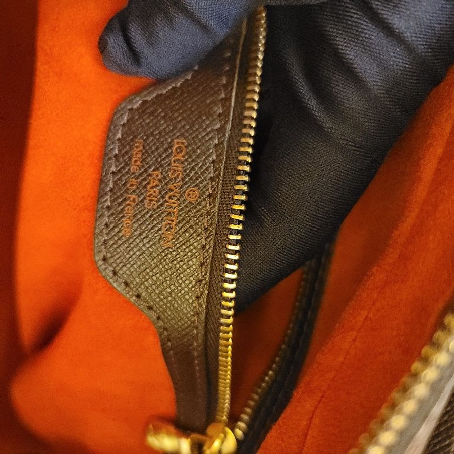 🎊斷捨離出清🎊LOUIS VUITTON LV N51155 棋盤格  Triana 手提包 豆腐包-37