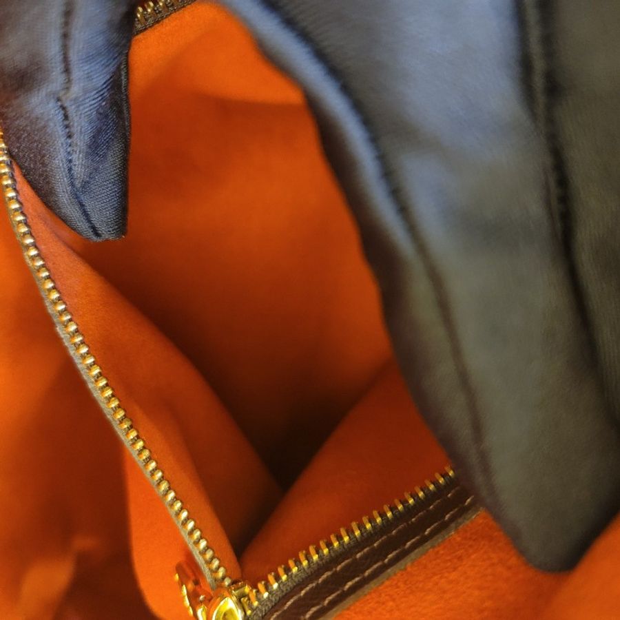 🎊斷捨離出清🎊LOUIS VUITTON LV N51155 棋盤格  Triana 手提包 豆腐包-38