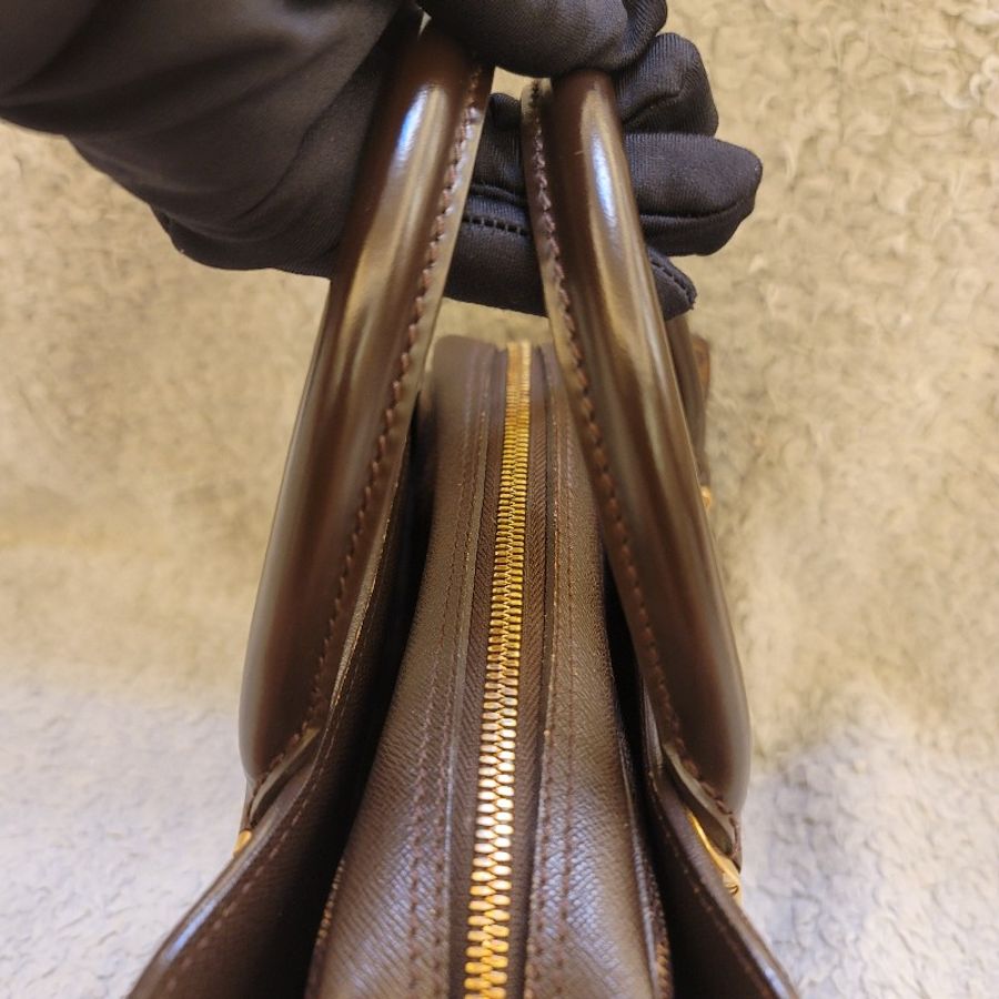 🎊斷捨離出清🎊LOUIS VUITTON LV N51155 棋盤格  Triana 手提包 豆腐包-42