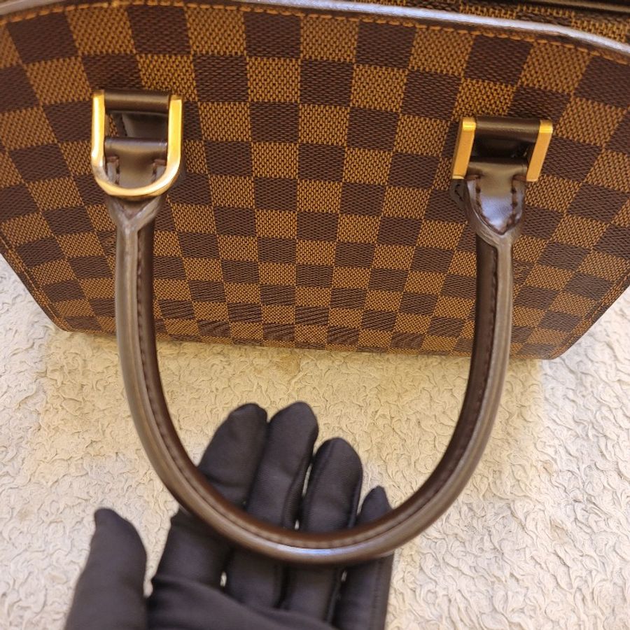 🎊斷捨離出清🎊LOUIS VUITTON LV N51155 棋盤格  Triana 手提包 豆腐包-45