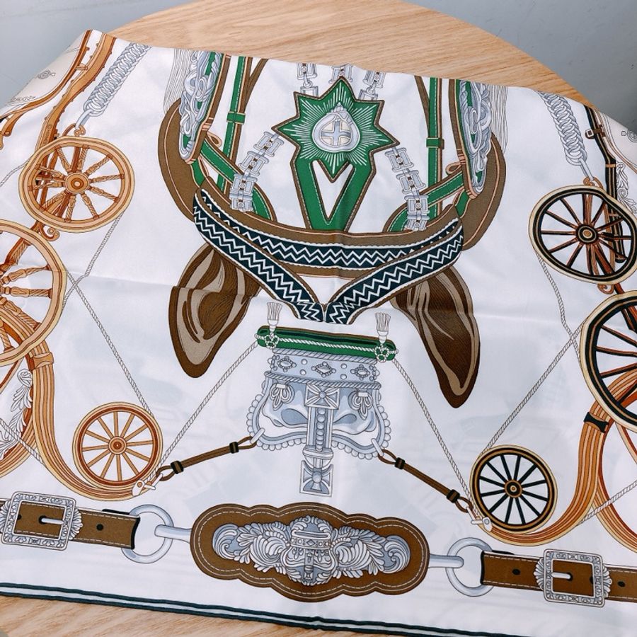 HERMES 愛馬仕方形馬車圖案絲巾90 X 90 CM STATELY WHEELS SCARF IN SILK-2