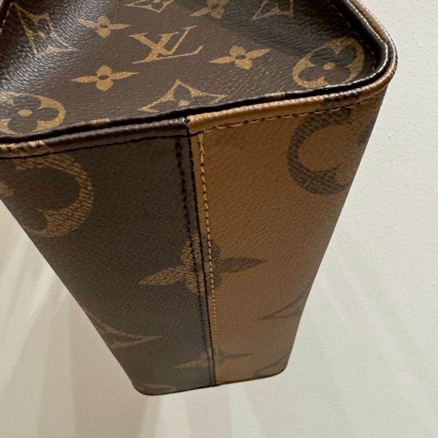 全新LOUIS VUITTON OnTheGo PM Brown-1