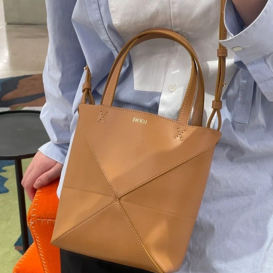 Loewe Puzzle Fold mini 亮面小牛皮托特 斜背包-4