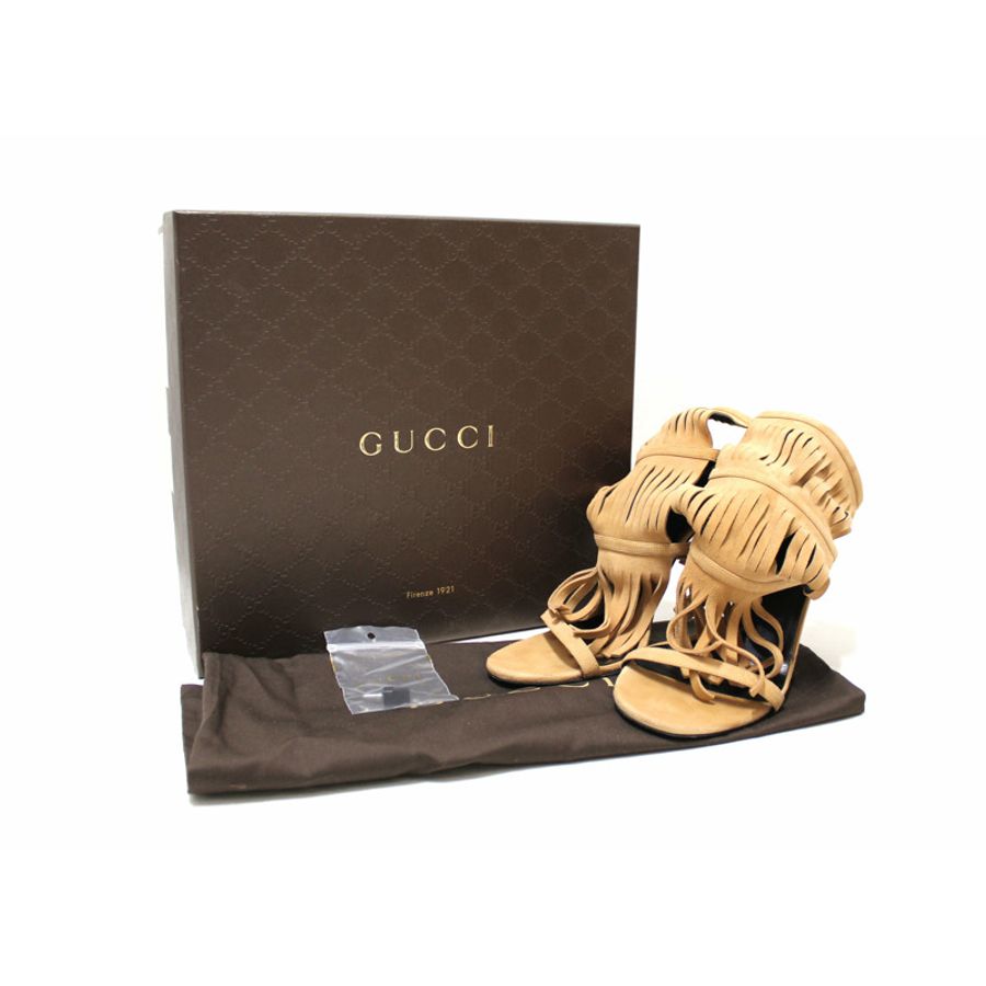 Gucci Beige Becky Suede Fringe Hi Camelia Heels Size 38-14