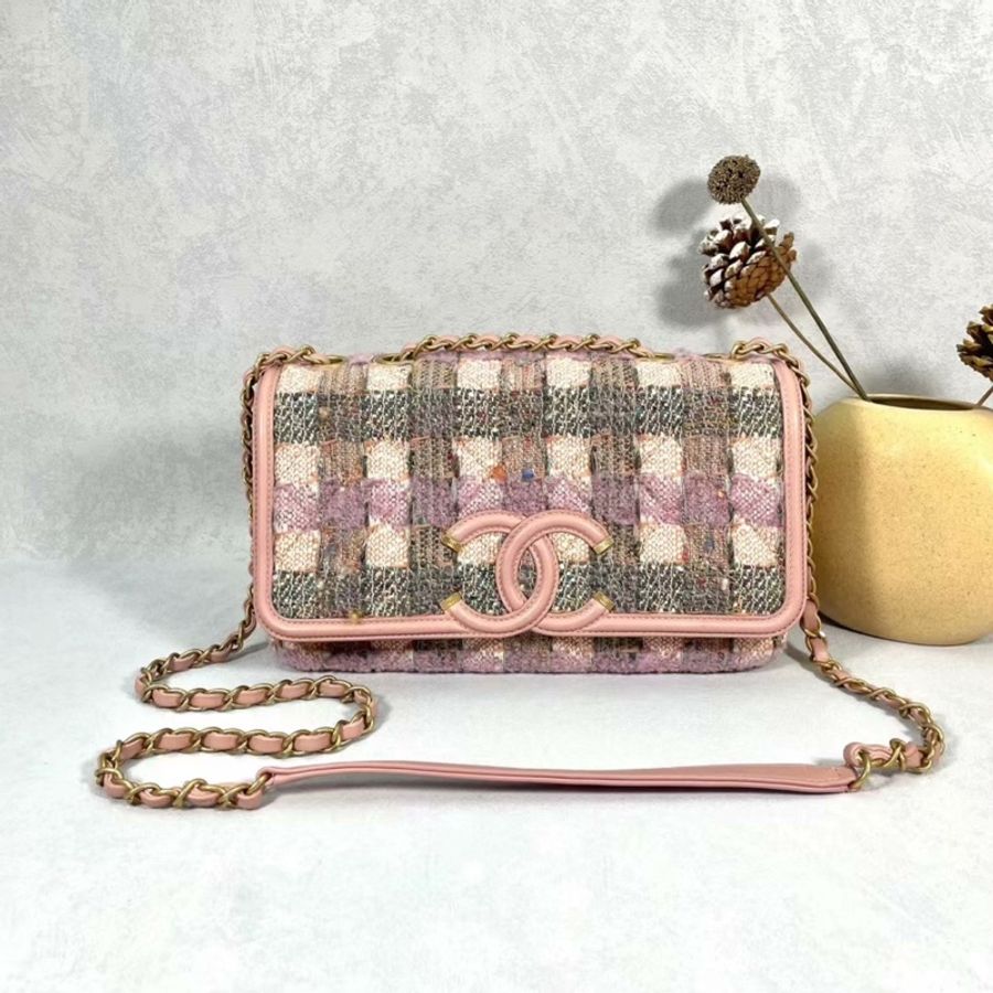 Chanel 毛呢粉色拼皮翻蓋鏈條包-0