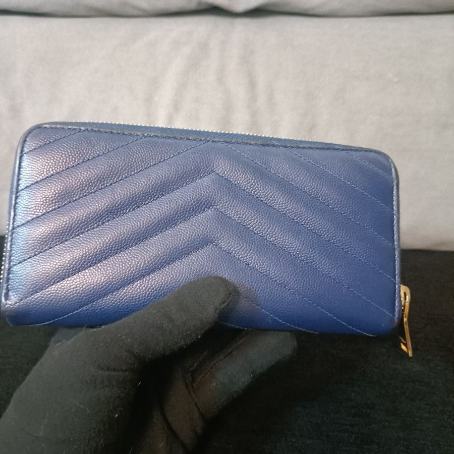 YSL 藍色荔枝牛皮長夾-1