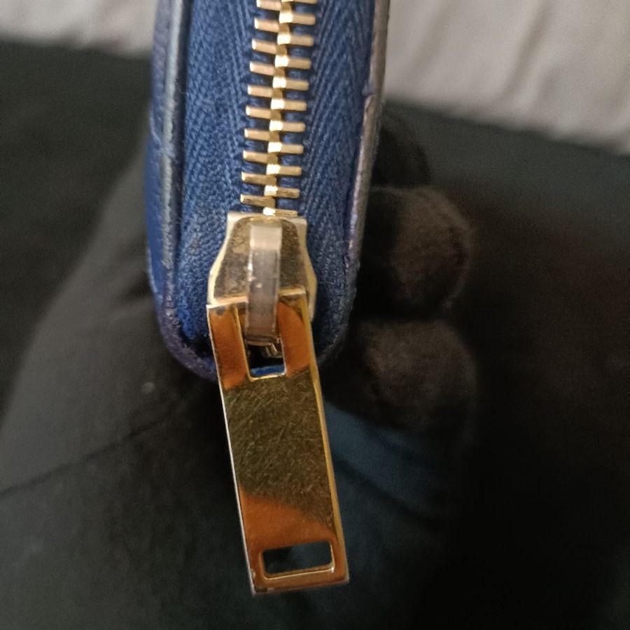 YSL 藍色荔枝牛皮長夾-21