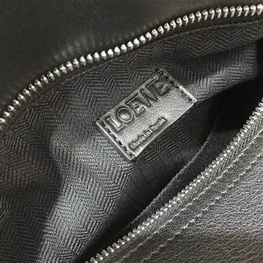 💯真品❗️【LOEWE】Puzzle Biker Bag in medium size。中號napa真皮騎士puzzle 手袋（特別款）-8