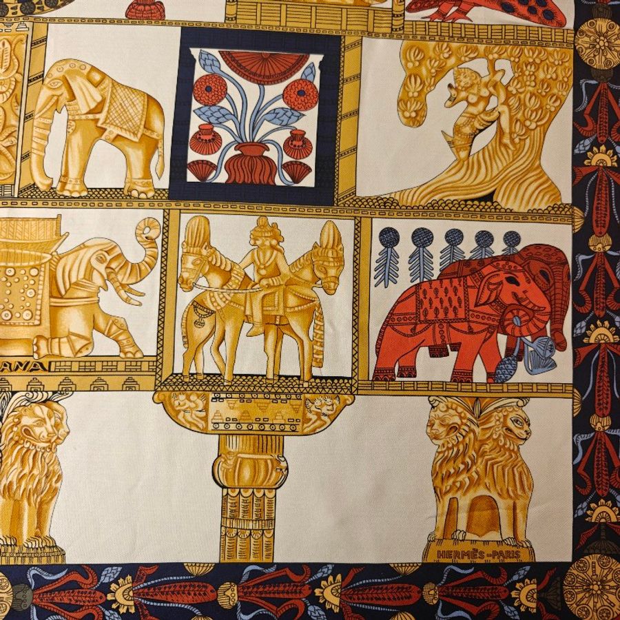 🍂超甜價🌞Hermès 愛馬仕 大方巾 絲巾 披肩 真絲 silk scarf 圍巾-16