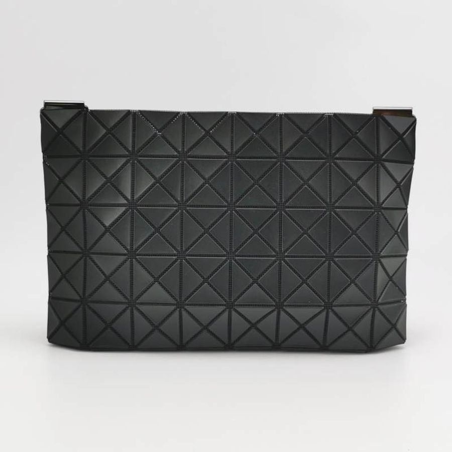 Issey Miyake 三宅一生Prism小三角片拼接黑色 單肩包 / 斜背包-6