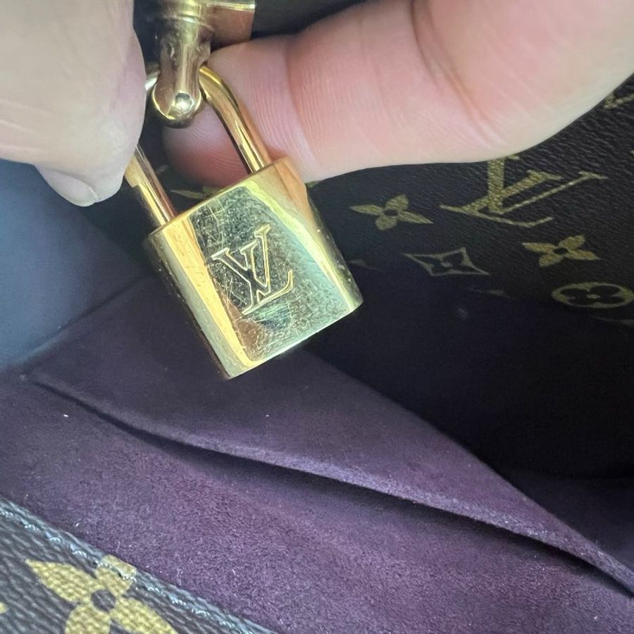 Louis Vuitton Montaigne GM shoulder bag-10