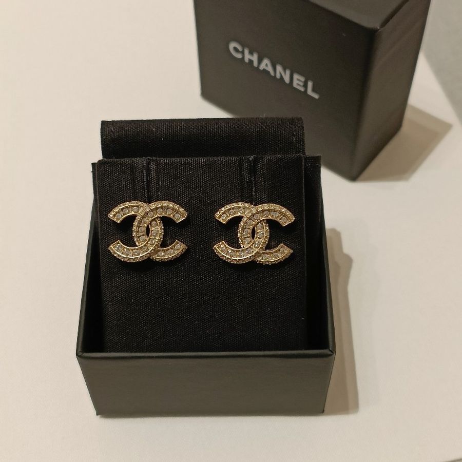Chanel 香奈兒 金色 經典雙 C logo 滿鑽 耳針耳環-4