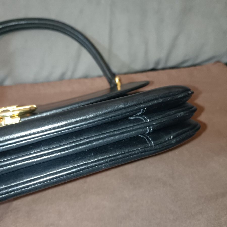 CELINE 肩背牛皮手拿包肩揹包 金屬馬車-14