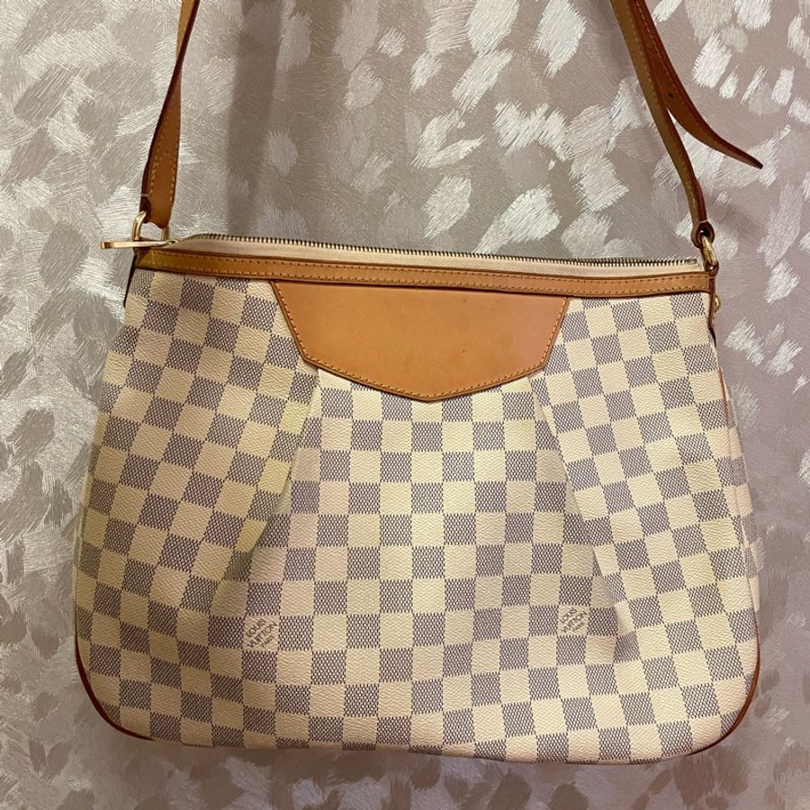 LOUIS VUITTON 路易威登 肩背包 格紋Damier Azur Damier Siracusa PM 白色-4