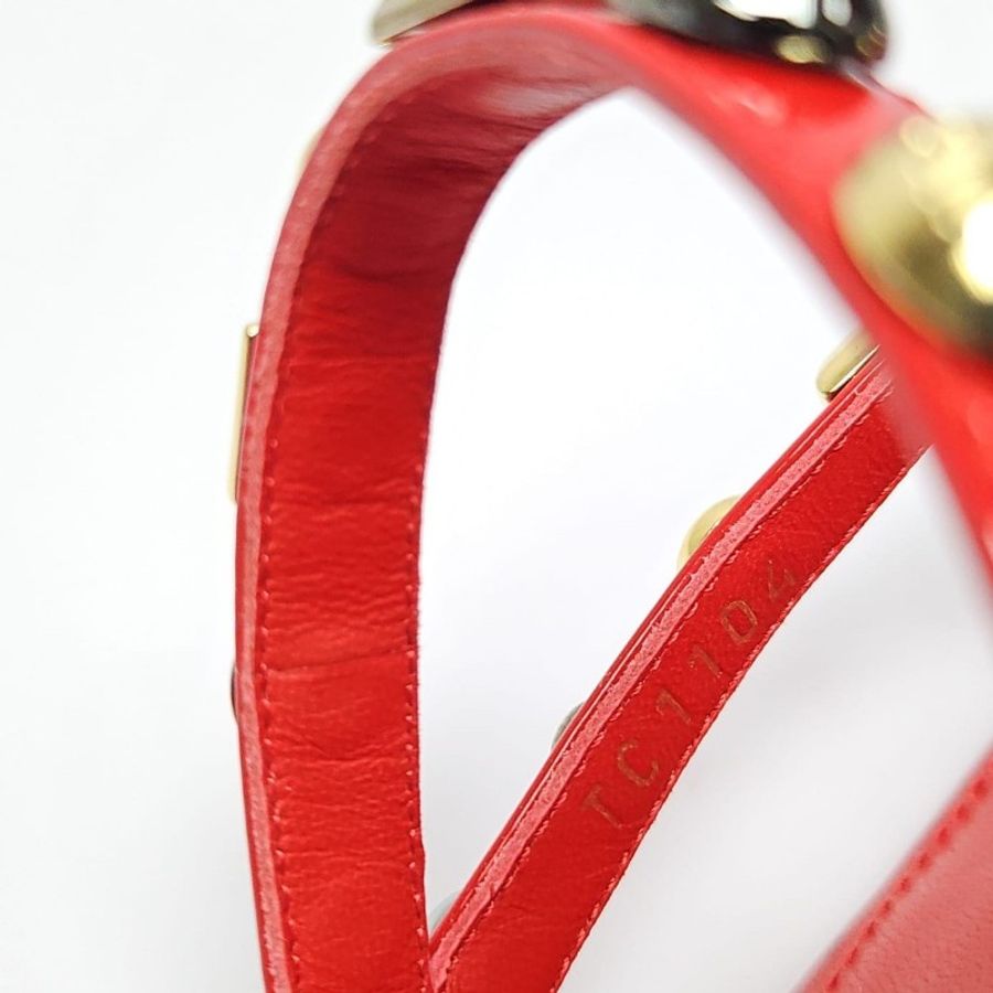 LV Flat Thong Sandals-10