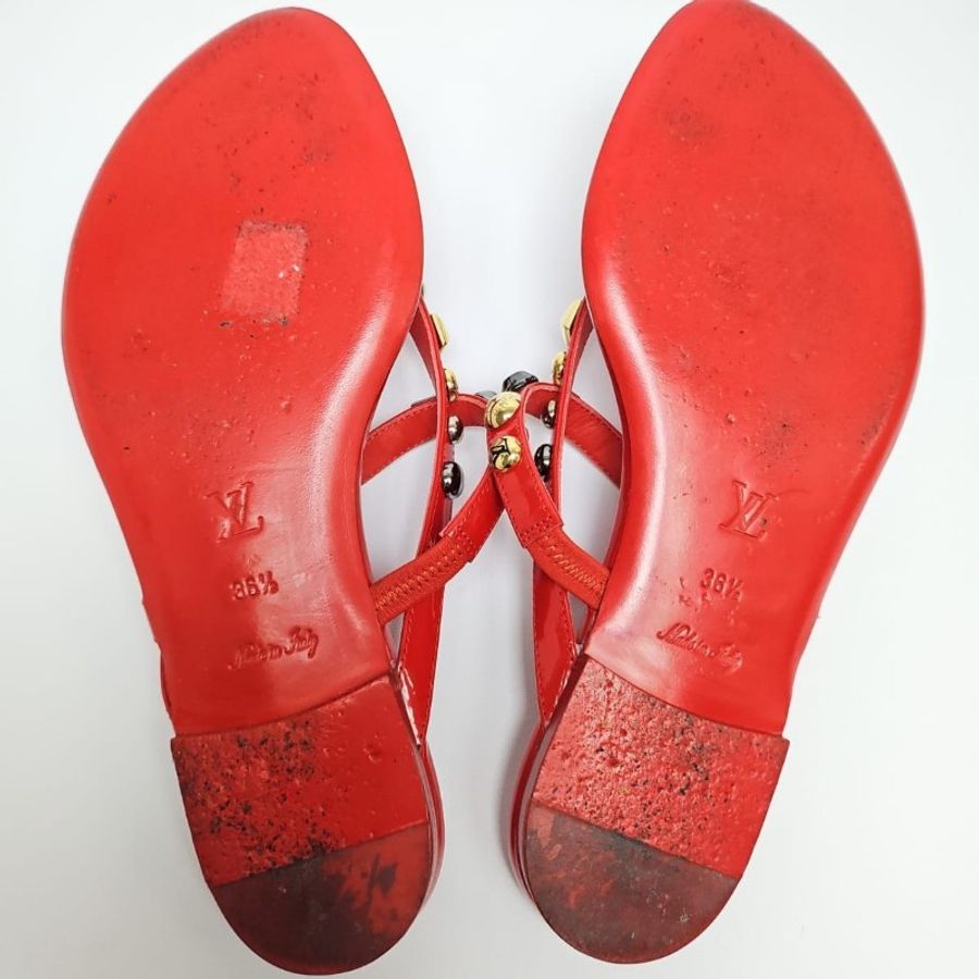 LV Flat Thong Sandals-12