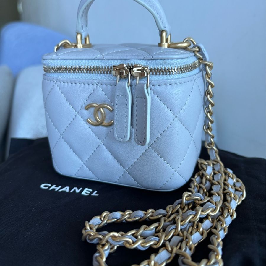 Chanel 提把款 小方盒-2