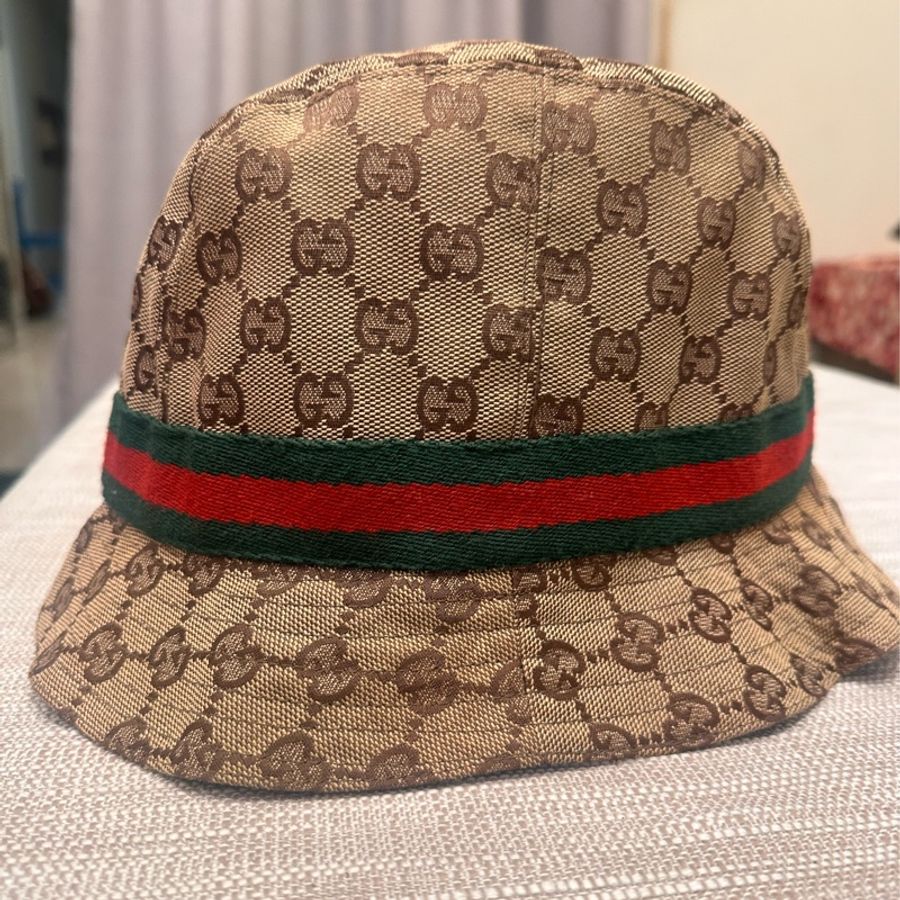 Gucci 經典綠紅漁夫帽-1