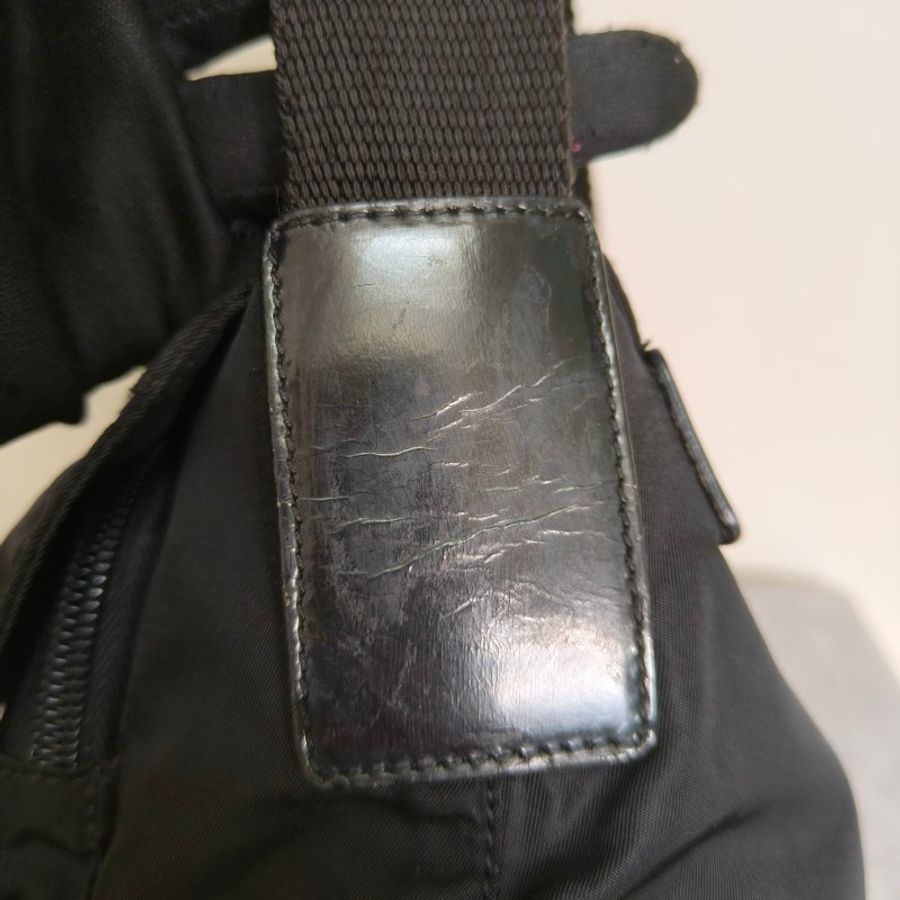 【🐍蛇吧拉系】🧧新春甜甜價至2/3🧧㊣✨PRADA✨普拉達 黑色 輕量 帆布 皮革 單釦 掀蓋式 郵差包 肩背包 斜背包 /二手包/二手精品/保證正品🌳二手樹屋🌳-9