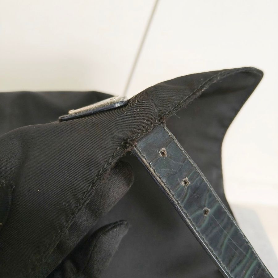 【🐍蛇吧拉系】🧧新春甜甜價至2/3🧧㊣✨PRADA✨普拉達 黑色 輕量 帆布 皮革 單釦 掀蓋式 郵差包 肩背包 斜背包 /二手包/二手精品/保證正品🌳二手樹屋🌳-11