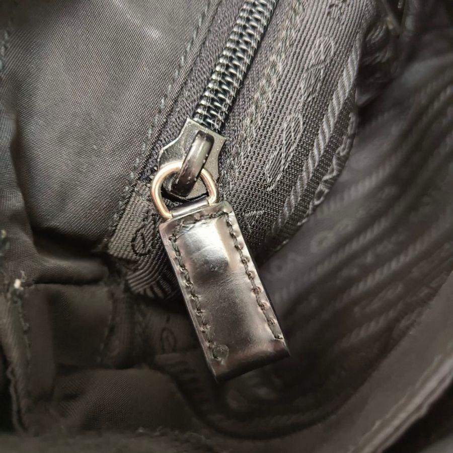 【🐍蛇吧拉系】🧧新春甜甜價至2/3🧧㊣✨PRADA✨普拉達 黑色 輕量 帆布 皮革 單釦 掀蓋式 郵差包 肩背包 斜背包 /二手包/二手精品/保證正品🌳二手樹屋🌳-40