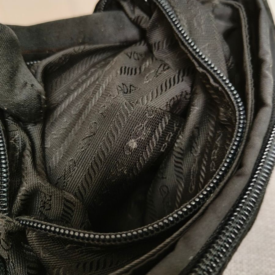 【🐍蛇吧拉系】🧧新春甜甜價至2/3🧧㊣✨PRADA✨普拉達 黑色 輕量 帆布 皮革 單釦 掀蓋式 郵差包 肩背包 斜背包 /二手包/二手精品/保證正品🌳二手樹屋🌳-45