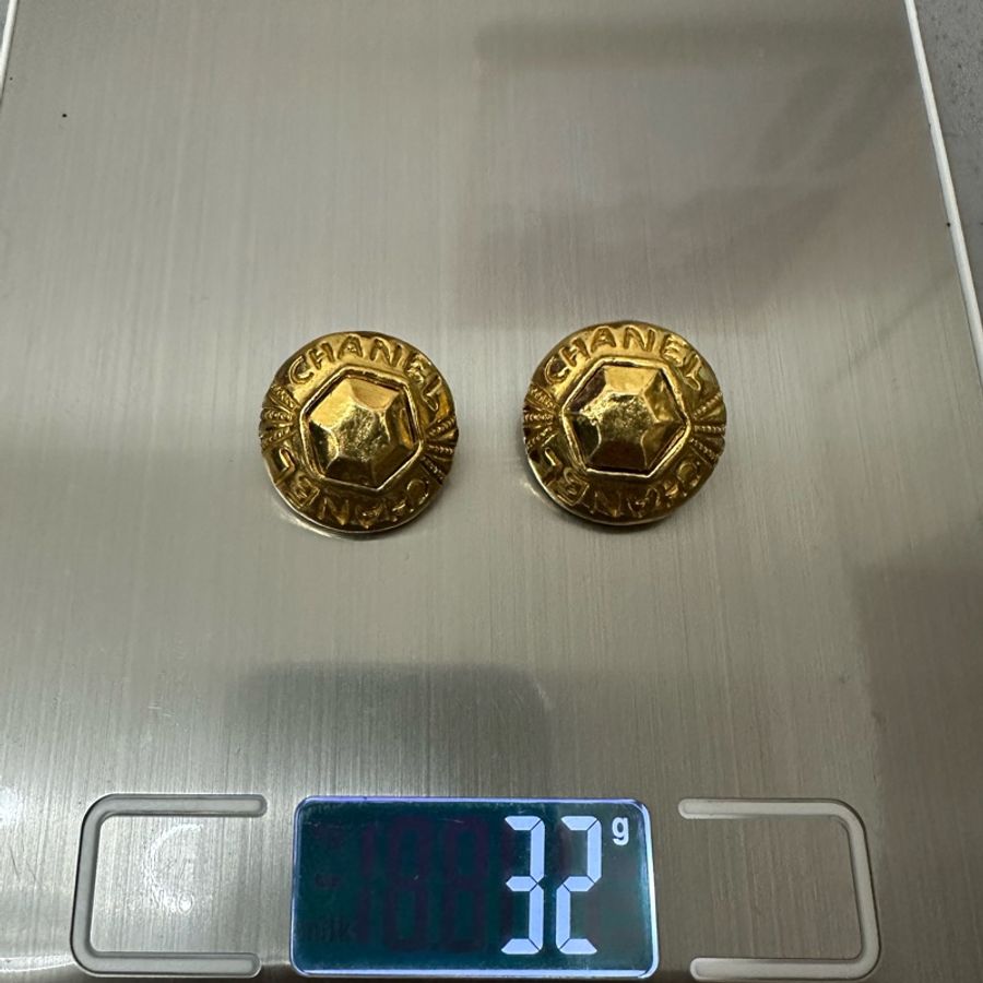 Chanel vintage 金色chanel刻印耳環-7
