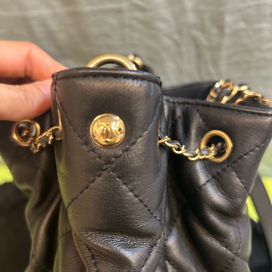 Chanel 水桶（黑金）-8