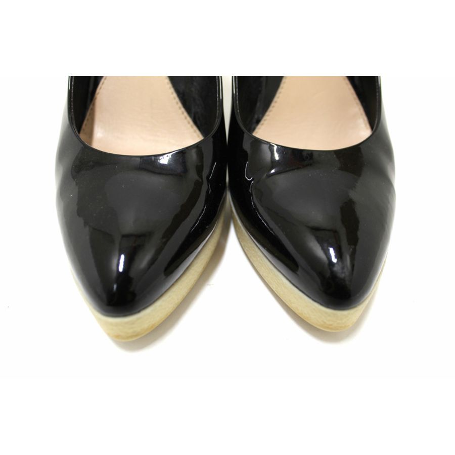 Gucci Black Patent Leather and White Rubber Pumps Heels Size 39-6