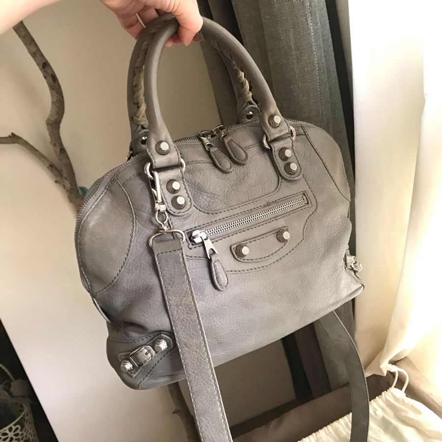 機車包系列-小包💝Balenciaga巴黎世家-機車mini🌠貝殼包/手提/斜背/側背🌠正品🌠況好🌠 率性又🉑️❤️-1