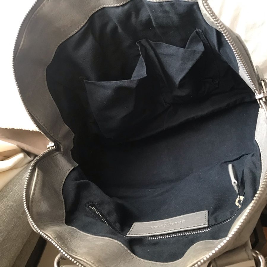 機車包系列-小包💝Balenciaga巴黎世家-機車mini🌠貝殼包/手提/斜背/側背🌠正品🌠況好🌠 率性又🉑️❤️-33