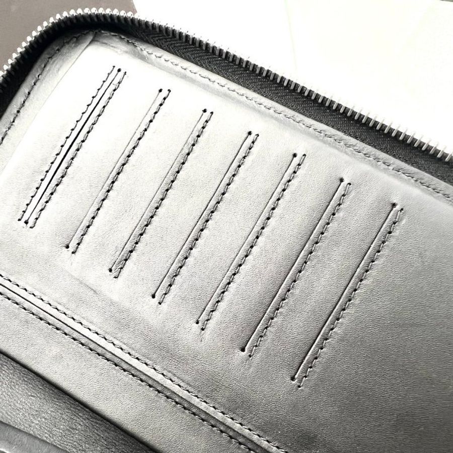 🧧新年特價活動🧧Bottega Veneta 577561 旅行皮夾手拿包 黑色- 大容量與精緻工藝的完美結合【促銷品】-7