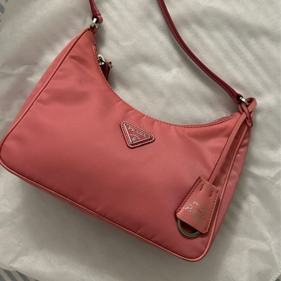 PRADA 粉色hobo短肩帶 月牙包口-2