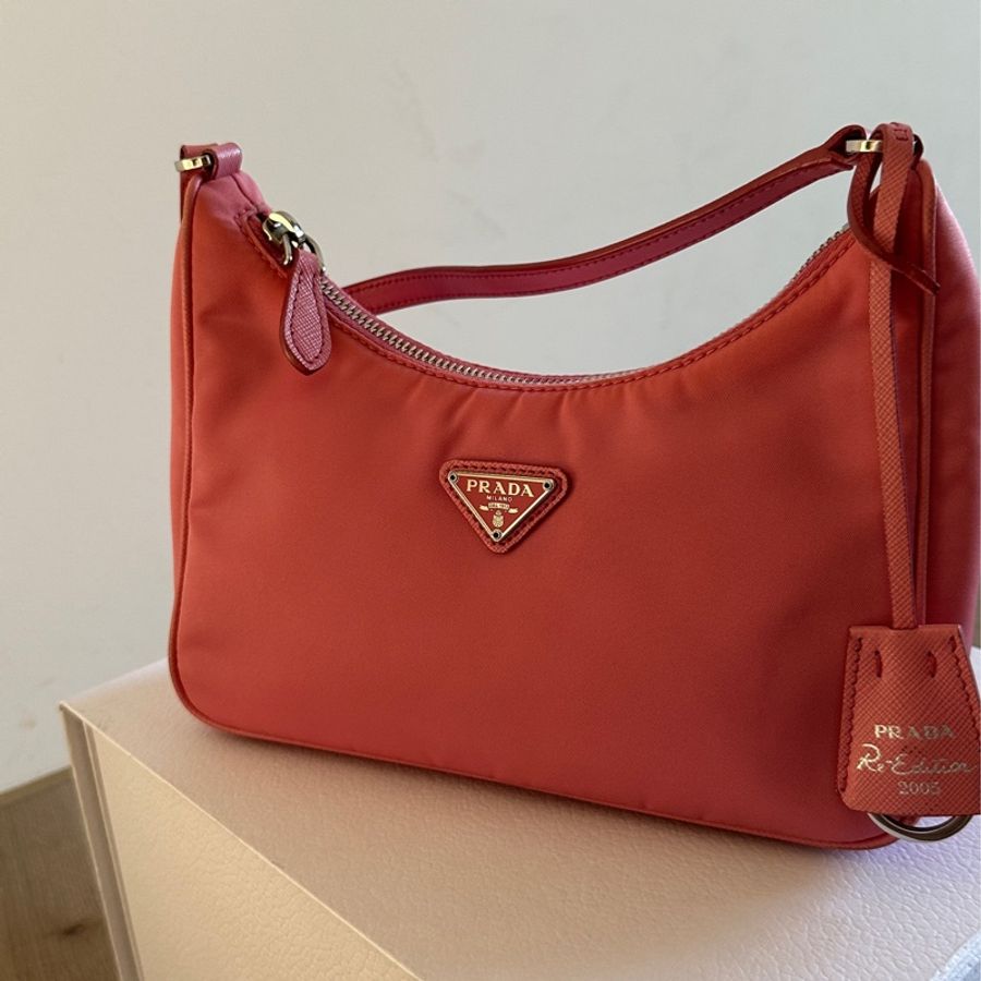 PRADA 粉色hobo短肩帶 月牙包口-5