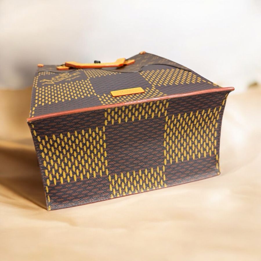 LV X NIGO聯名系列手提斜背 *帥氣十足-6