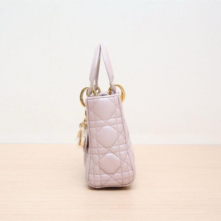 DIOR(迪奧) Lady Dior 戴妃包 三格 粉色 金扣-1
