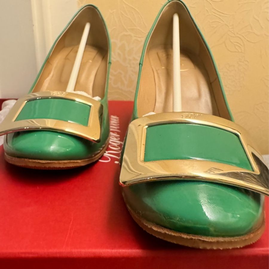 Roger vivier 薄荷色經典方釦漆皮高跟鞋39號-2