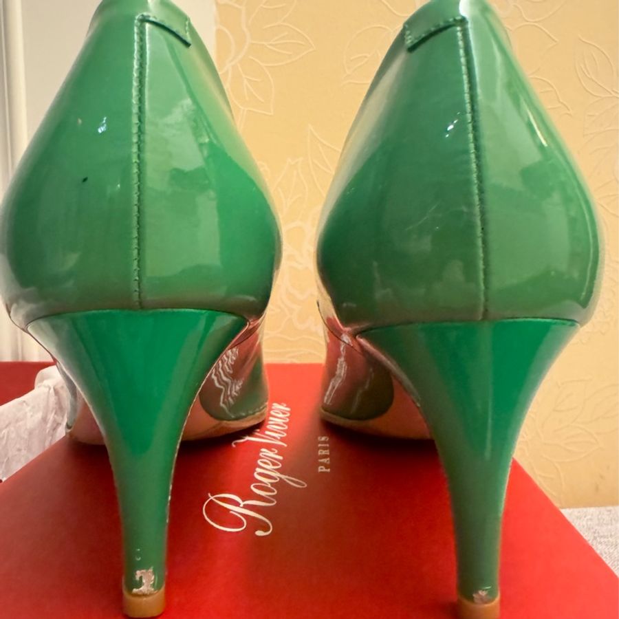 Roger vivier 薄荷色經典方釦漆皮高跟鞋39號-3