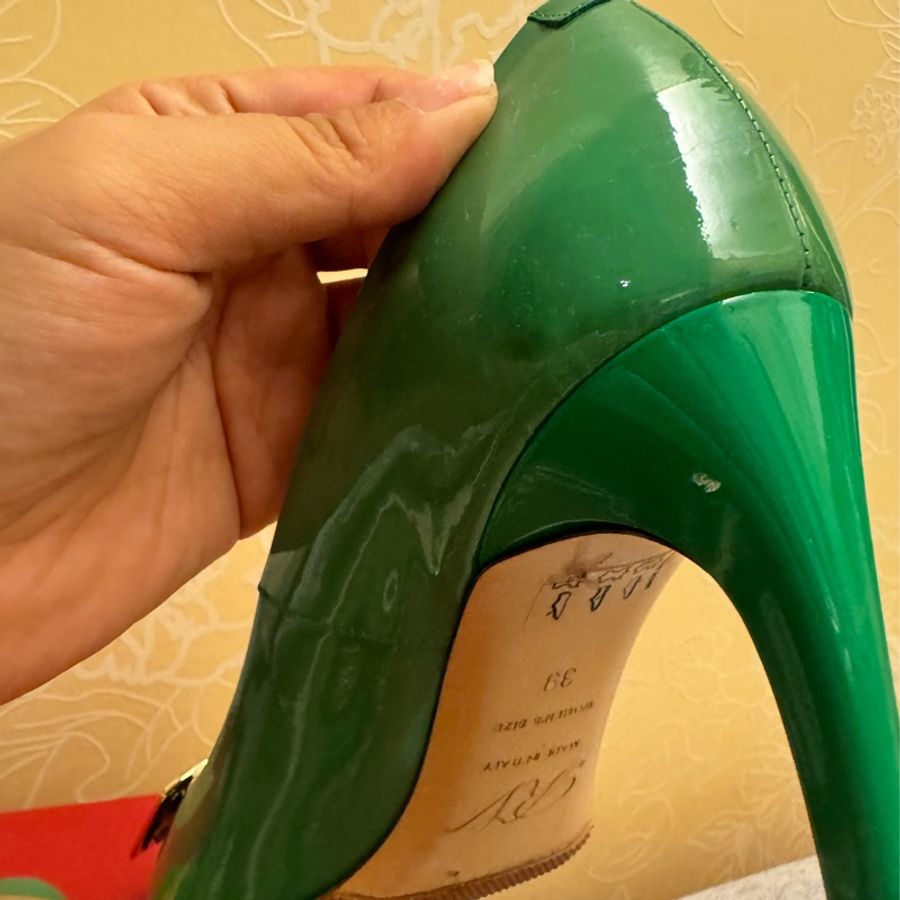 Roger vivier 薄荷色經典方釦漆皮高跟鞋39號-5
