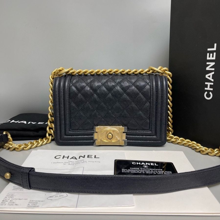 Chanel香奈兒leboy小號牛皮荔枝紋深藍色金扣郵差包-0