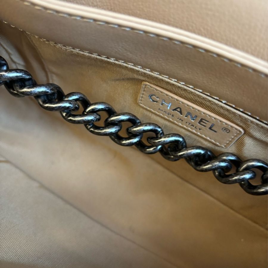 Chanel Boy 口蓋包-9