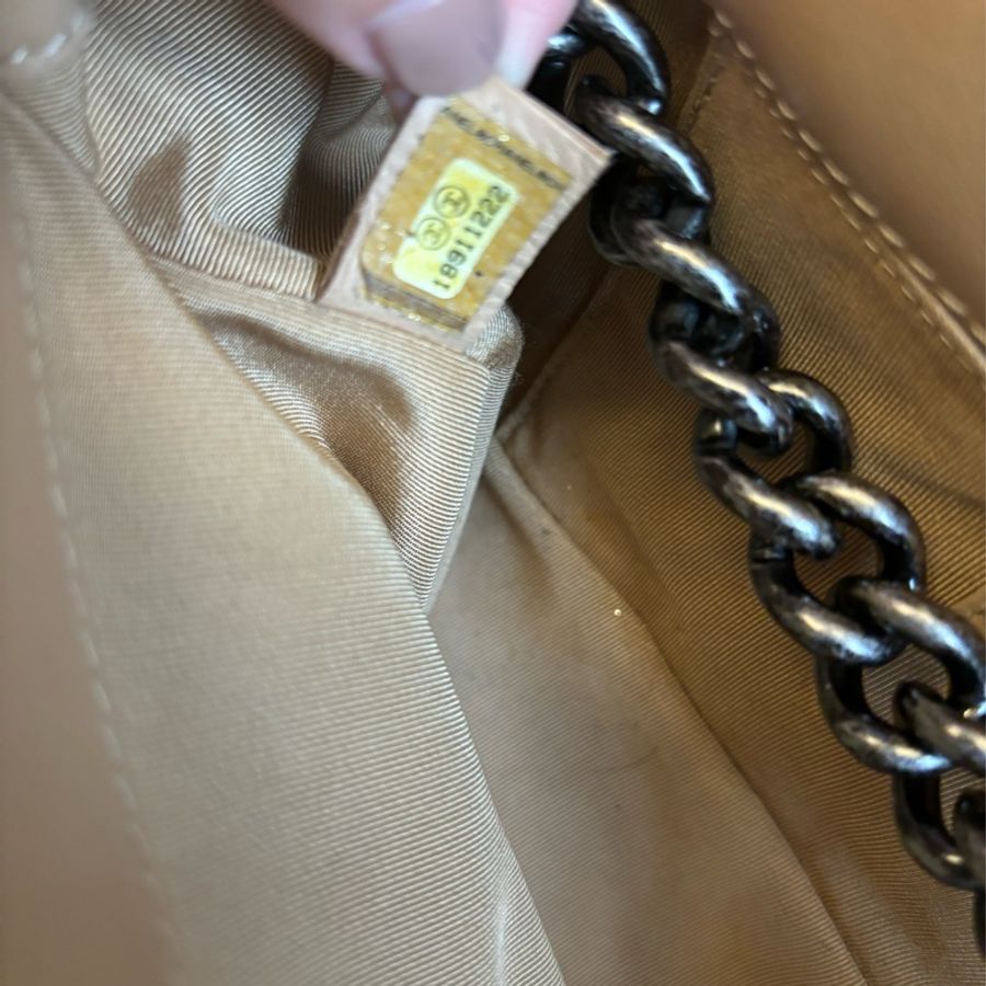 Chanel Boy 口蓋包-12