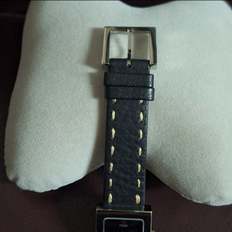 Fendi Orologi 黑色皮革腕錶-4
